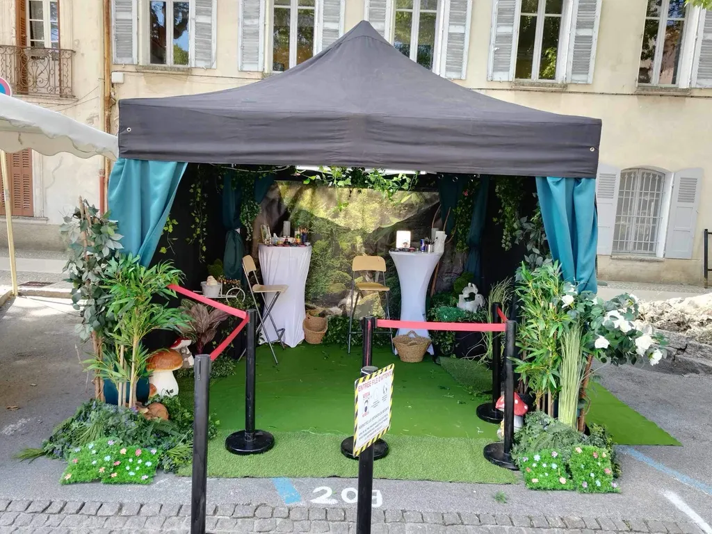 Stand et costume — photo 6